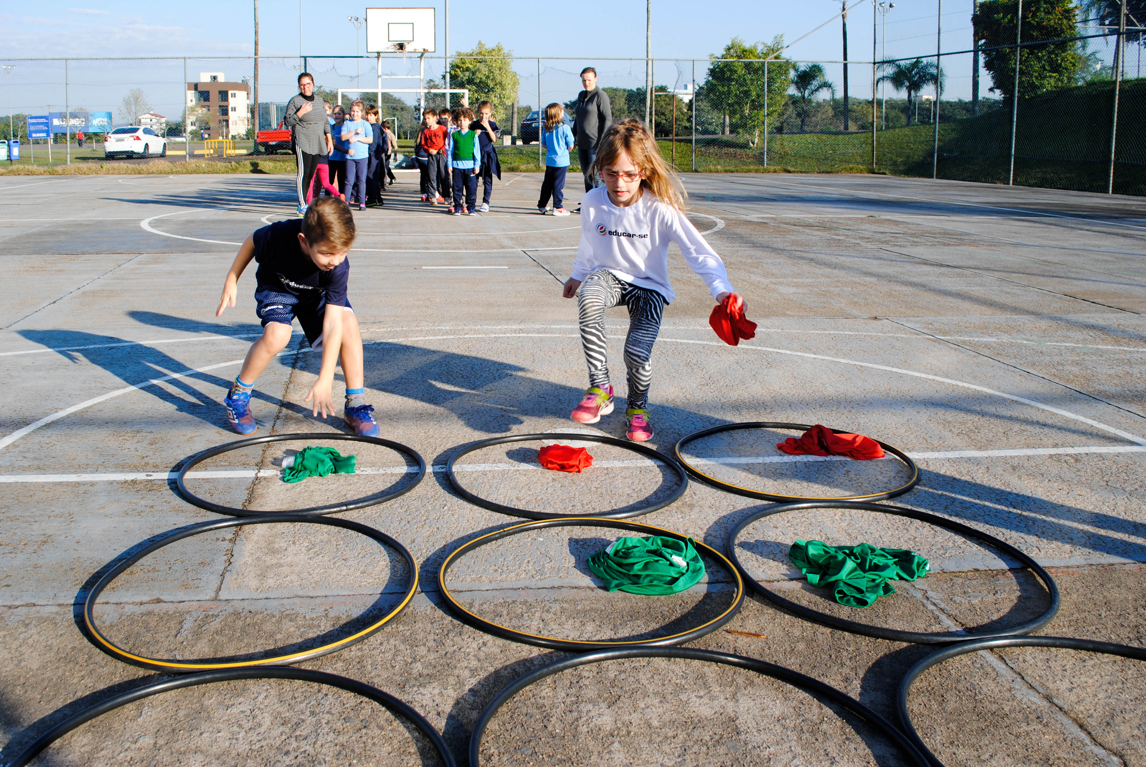 Jogos cooperativos para educar as crianças em valores — SÓ ESCOLA